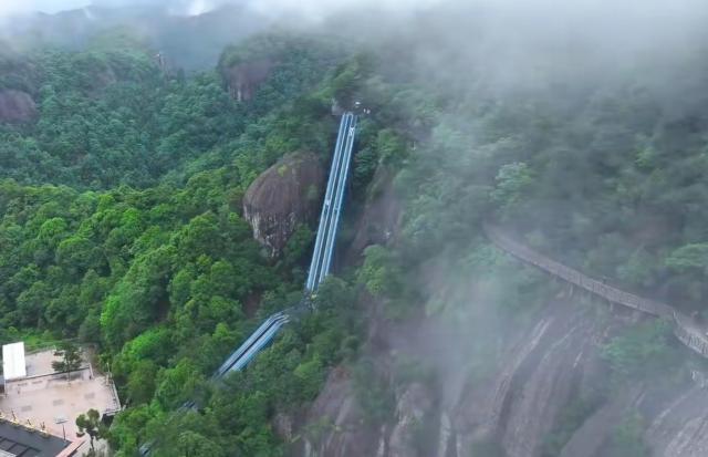 暑期出游：在浙江爬山竟然可以坐电梯——神仙居的"无痛"登山新体验