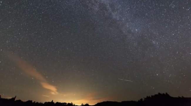 七夕遇见英仙座流星雨 浪漫天文奇观